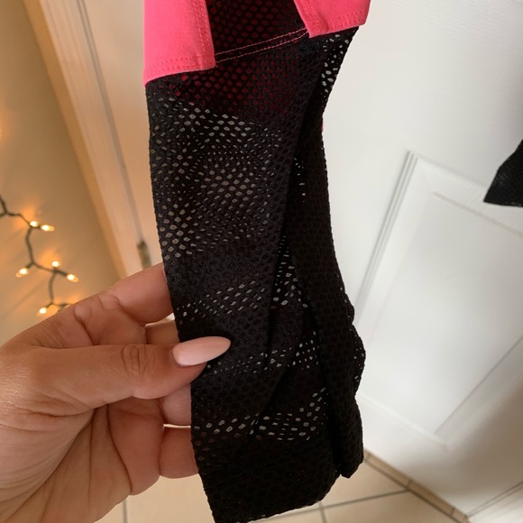 Pink Victoria's Secret Flat Mesh Bling Leggings - Picture 6 of 7
